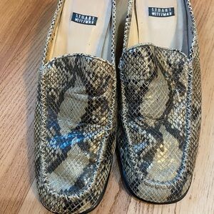 Stuart Weitzman Green and Black Snakeskin Loafers